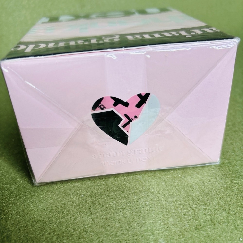 BRAND NEW SEALED Ariana Grande Thank U Next EDP Perfume Spray 1 Fl Oz 30 mL - Picture 2 of 7